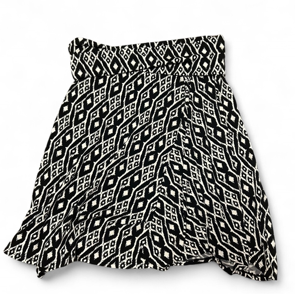 Black and White Printed Skirt
